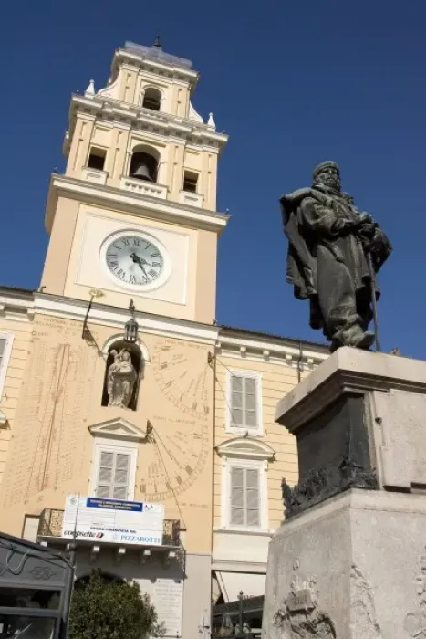 Framed Print : Italy, Parma. The main government building painted yellow with a statue of Garibaldi