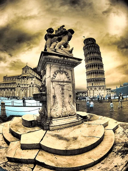 Italy, Pisa. Fontana Dei Putti with Duomo de Pisa, Piazza dei Miracoli