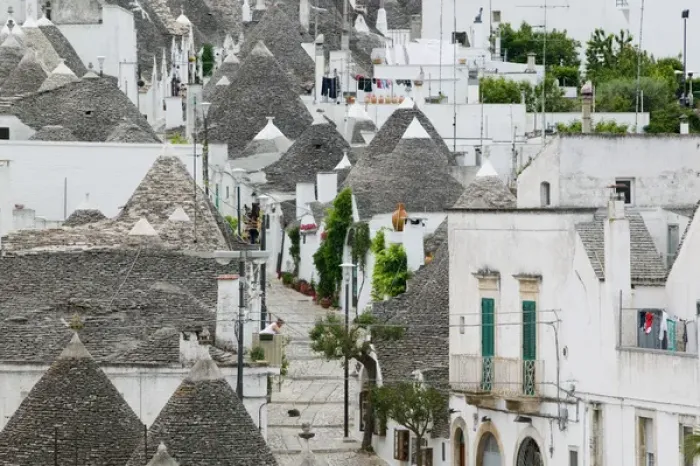 Framed Print : Italy, Puglia, Alberobello, Terra dei Trulli, UNESCO World Heritage Site Trulli Houses Framed Print : Italy, Puglia, Alberobello, Terra dei Trulli, UNESCO World Heritage Site Trulli Houses