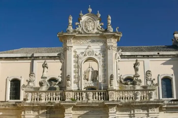 Framed Print : Italy, Puglia, Lecce, Piazza del Duomo, Palazzo Vescovile (b. 1709) Framed Print : Italy, Puglia, Lecce, Piazza del Duomo, Palazzo Vescovile (b. 1709)