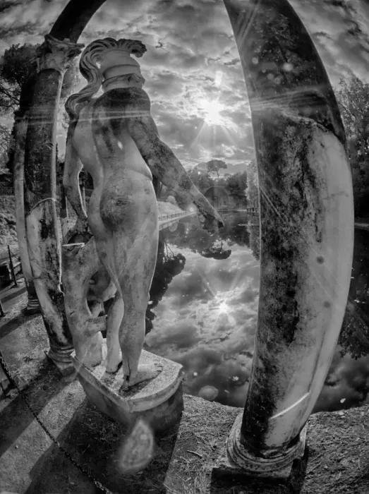 Framed Print : Italy, Puglia, Tivoli. The pool, Canopus in Hadrians Villa Framed Print : Italy, Puglia, Tivoli. The pool, Canopus in Hadrians Villa