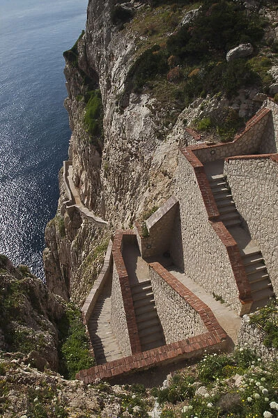 ITALY, Sardinia, Alghero. Escala del Cabirol stairs to the Grotta di Nettuno, Capo Caccia