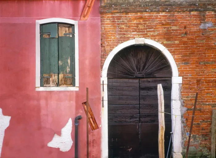 Framed Print : Italy, Venice. Building exterior. Credit as: Jim Nilsen  /  Jaynes Gallery  /  DanitaDelimont