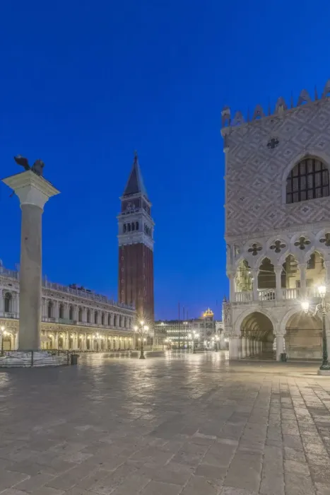 Framed Print : Italy, Venice. San Marco Piazza at dawn Framed Print : Italy, Venice. San Marco Piazza at dawn