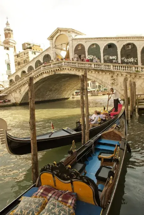 Framed Print : Italy; Venice. Tourists ride in gondolas on the Grand Canal near the Rialto Bridge Framed Print : Italy; Venice. Tourists ride in gondolas on the Grand Canal near the Rialto Bridge
