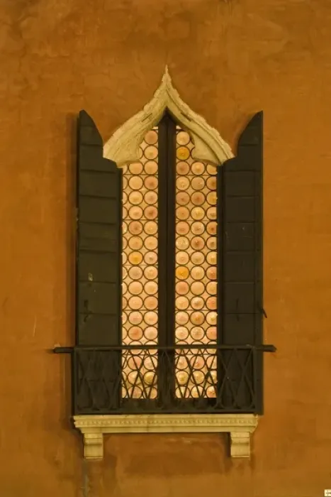 Framed Print : Italy, Venice. Window on Pallazzo Dandolo, now the Hotel Royal Danieli