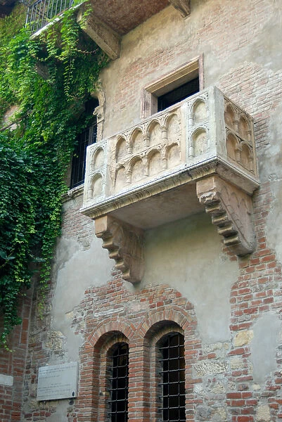 04. Italy, Verona, Juliets balcony at Villa Capeletti