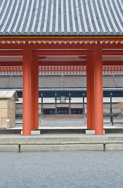 Japan, Kyoto, Kyoto Imperial Palace Courtyard