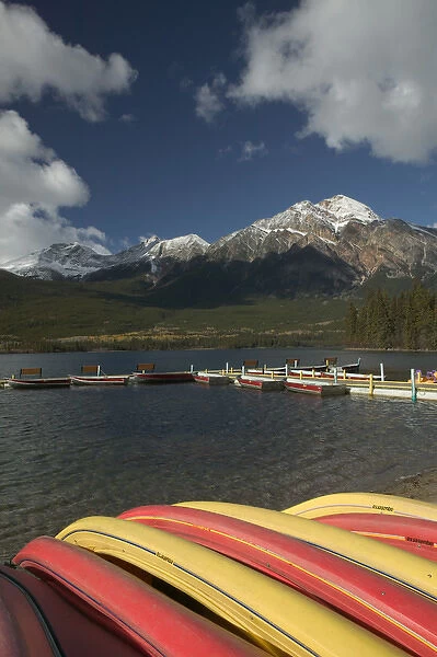 02. Canada, Alberta, Jasper National Park: JASPER, Rental Boats  /  Pyramid Lake