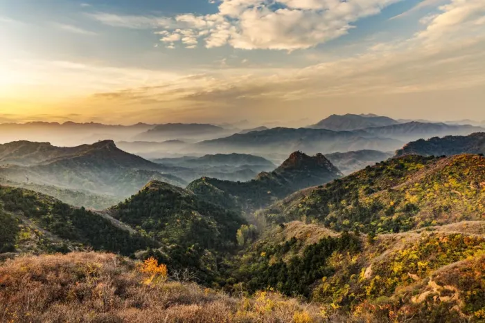Framed Print : Jinshanling Mountains at sunrise in autumn colors, from Great Wall of China, Jinshanling