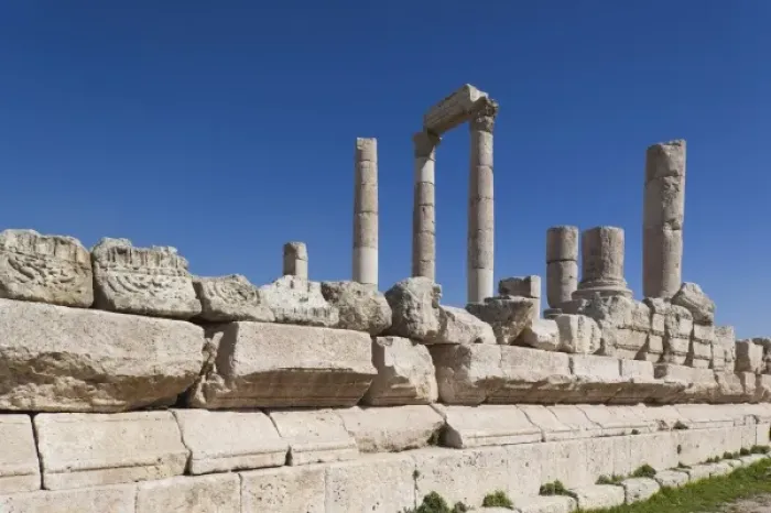 Framed Print : Jordan, Amman, The Citadel, Roman-era Temple of Hercules Framed Print : Jordan, Amman, The Citadel, Roman-era Temple of Hercules