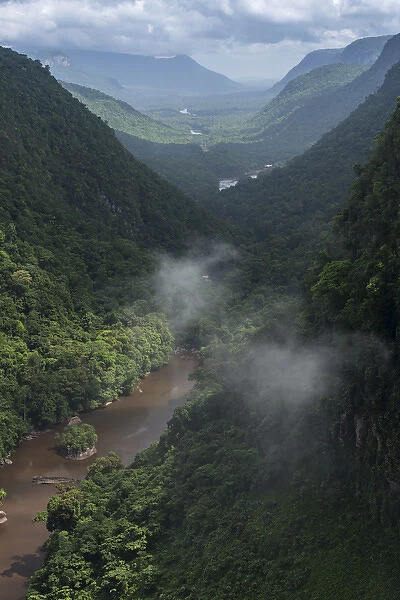 Kaieteur Gorge, Kaieteur Falls, GUYANA. Kaieteur Falls is the worlds widest