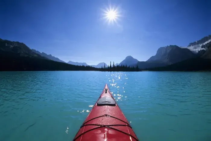 Framed Print : Kayaking on Bow Lake in the Canadian Rockies of Banff National Park, Alberta, Canada Framed Print : Kayaking on Bow Lake in the Canadian Rockies of Banff National Park, Alberta, Canada