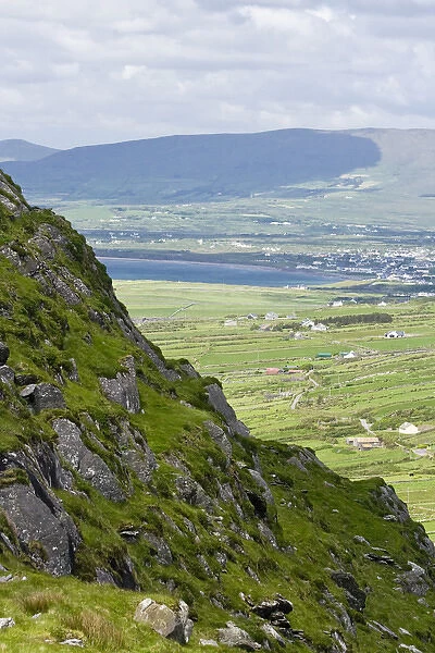 Kerry Peninsula, Ring of Kerry, County Kerry, Ireland, rocky, hillside