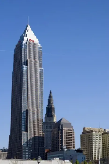 Framed Print : Key Bank tower and skyline in Cleveland, Ohio Framed Print : Key Bank tower and skyline in Cleveland, Ohio