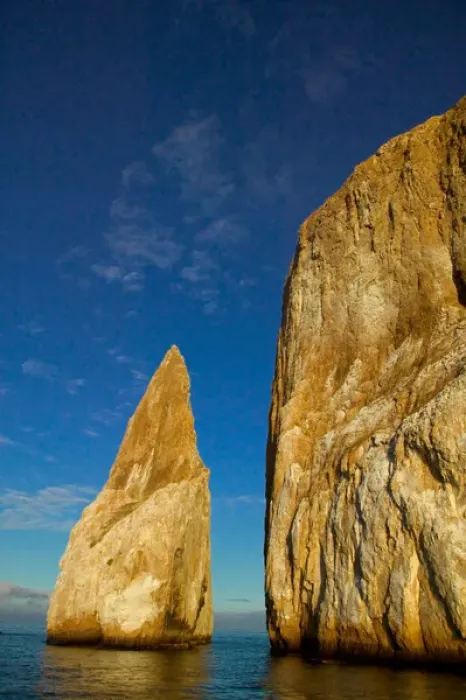 Framed Print : Kicker Rock near San Cristobal, Galapagos Islands, Equador Framed Print : Kicker Rock near San Cristobal, Galapagos Islands, Equador