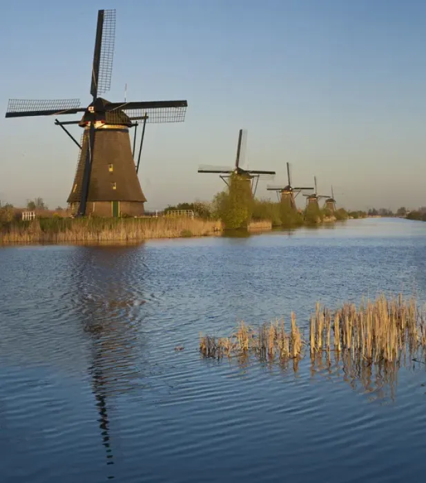 Framed Print : Kinderdijk Windmills, Holland