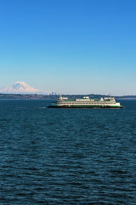 Framed Print : Kingston to Edmonds ferry on Puget Sound with view of Mount Rainier, Washington State, USA Framed Print : Kingston to Edmonds ferry on Puget Sound with view of Mount Rainier, Washington State, USA