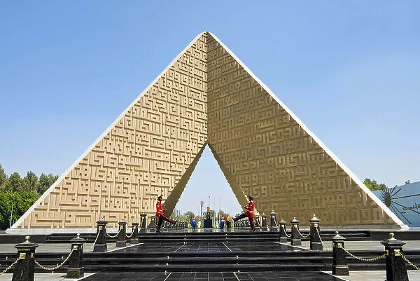 Kippur War Memorial and Anwar Sadat Tomb, Nasser City, Cairo, Egypt, North Africa, Africa