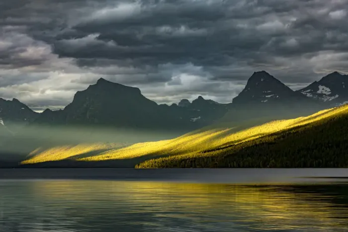 Framed Print : Lake McDonald at sunset in summer, Glacier National Park, Montana Framed Print : Lake McDonald at sunset in summer, Glacier National Park, Montana