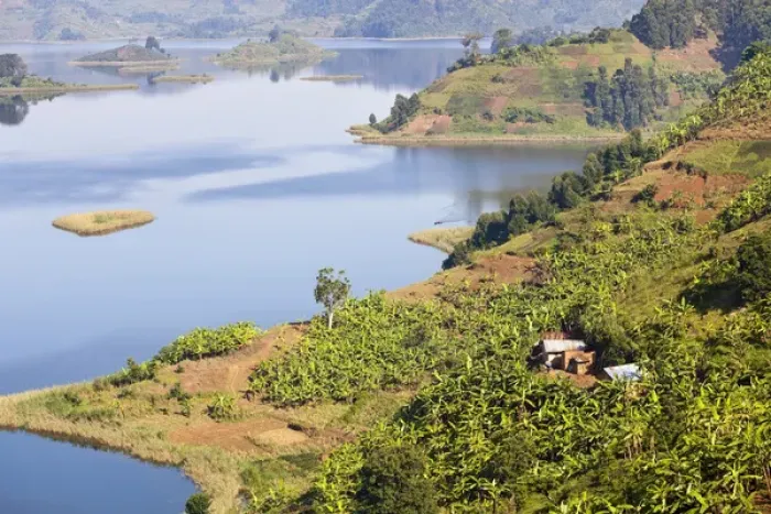 Framed Print : Lake Mutanda near Kisoro in Uganda. On the shoreline the land is cultivated, very