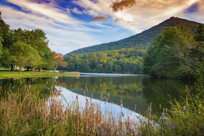 Framed Print : Lake reflections, Peaks Of Otter, Blue Ridge Parkway, Smoky Mountains, USA Framed Print : Lake reflections, Peaks Of Otter, Blue Ridge Parkway, Smoky Mountains, USA
