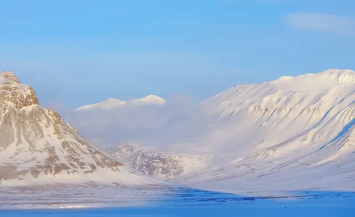 Framed Print : Landscape in fjord Billefjorden. Winter landscape on the island Spitsbergen in the Svalbard Archipelago. Scandinavia, Norway