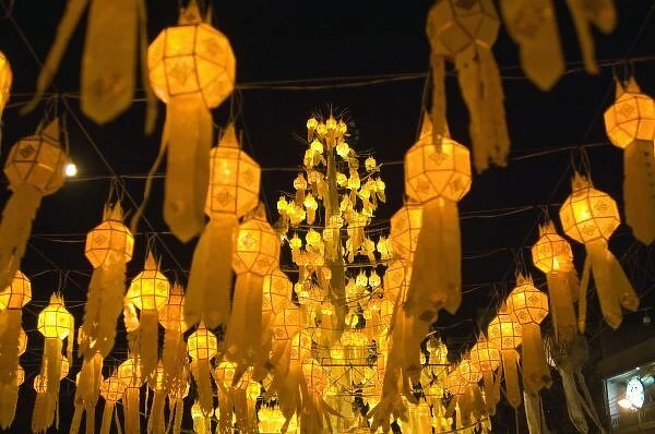 Lanterns for Loi Krathong festival