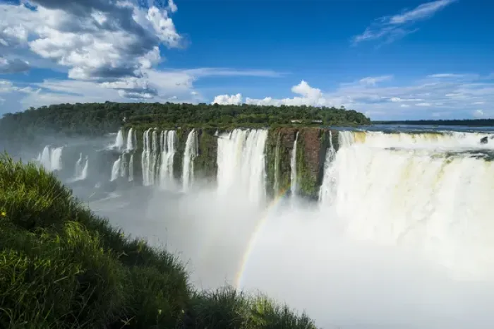 Framed Print : Largest waterfalls Unesco world heritage sight Foz de Iguazu, Argentina Framed Print : Largest waterfalls Unesco world heritage sight Foz de Iguazu, Argentina