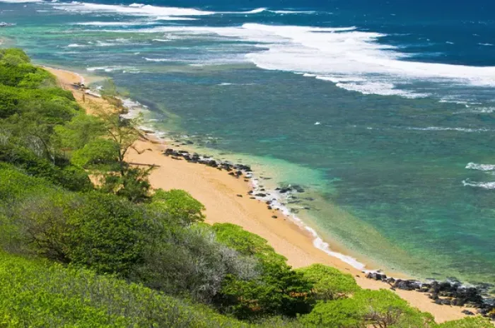 Framed Print : Larsens Beach, North Shore, Island of Kauai, Hawaii