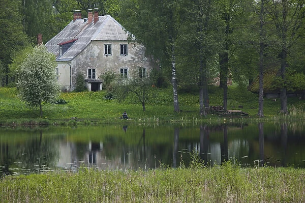 Latvia, Northeastern Latvia, Vidzeme Region, Gauja National Park, Araisi, village
