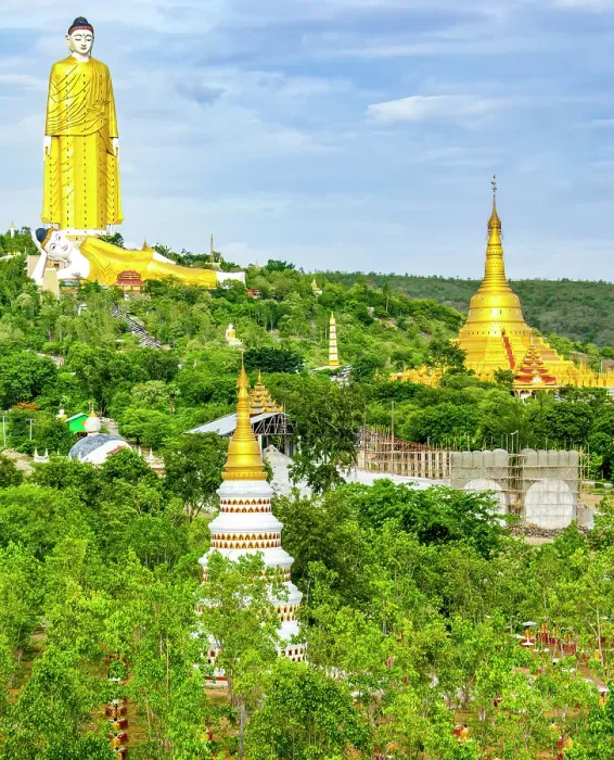 Framed Print : Laykyun Sekkya Buddha, Myanmar. Landscape view of statue built in 1995, to 116 m, 381 ft high with thirty one floors Framed Print : Laykyun Sekkya Buddha, Myanmar. Landscape view of statue built in 1995, to 116 m, 381 ft high with thirty one floors