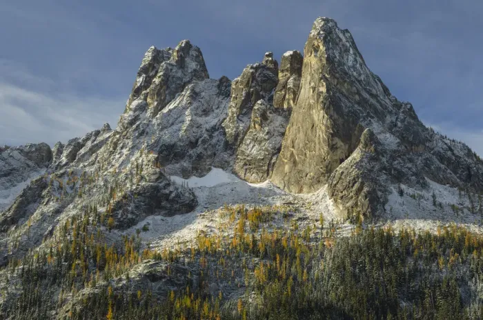 Framed Print : Liberty Bell Mountain and Early Winters Spires seen from Washington State Pass Overlook