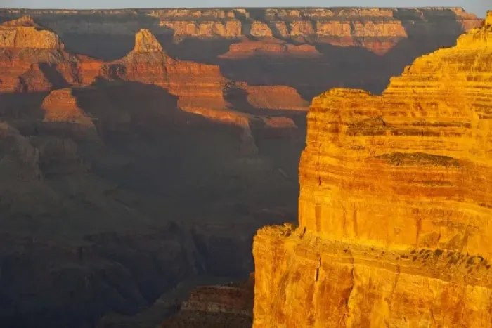 Framed Print : Last light of the day hits walls of Hopi Point along the South Rim of Grand Canyon Framed Print : Last light of the day hits walls of Hopi Point along the South Rim of Grand Canyon