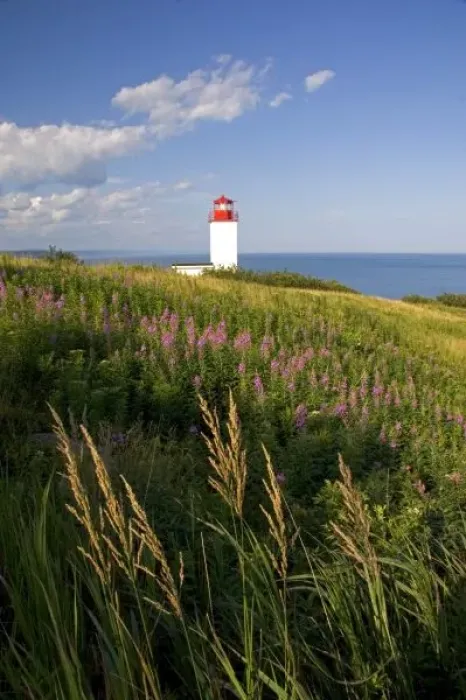 Framed Print : Lighthouse at St. Martins, New Brunswick, Canada