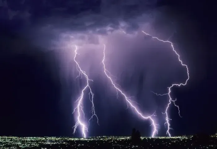 Framed Print : Lightning over Salt Lake Valley, Utah Framed Print : Lightning over Salt Lake Valley, Utah