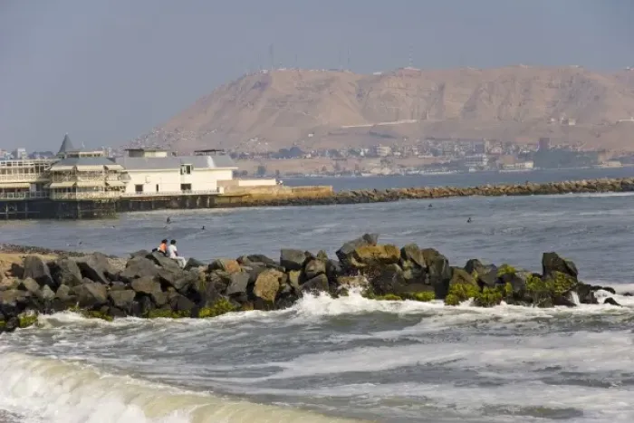 Framed Print : Lima, Peru. Miraflores, one of the beaches just minurtes outside of central Lima Framed Print : Lima, Peru. Miraflores, one of the beaches just minurtes outside of central Lima