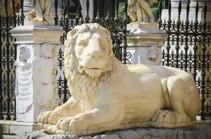 Framed Print : Lion statue at the entrance to the Arsenal, Venice, Veneto, Italy Framed Print : Lion statue at the entrance to the Arsenal, Venice, Veneto, Italy
