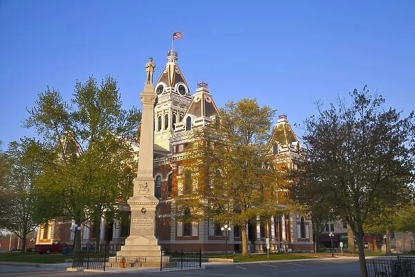 Livingston County Courthouse in Pontiac, Illinois, USA