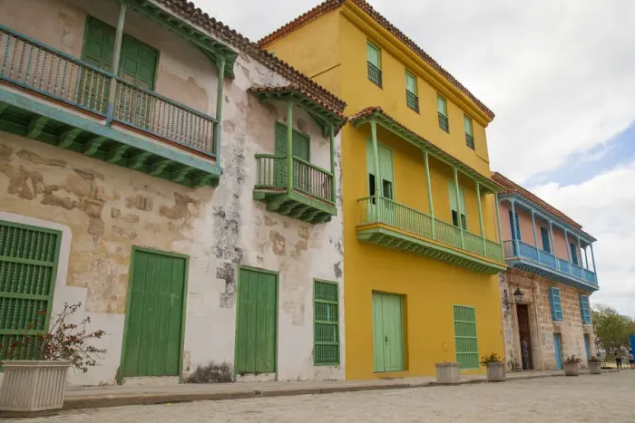 Framed Print : Local colorful streets and building architecture in Old Havana, Cuba Framed Print : Local colorful streets and building architecture in Old Havana, Cuba