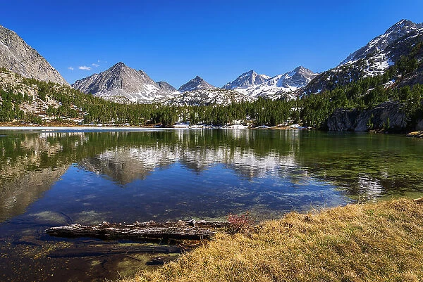 Long Lake in Little Lakes Valley, John Muir Wilderness, California, USA