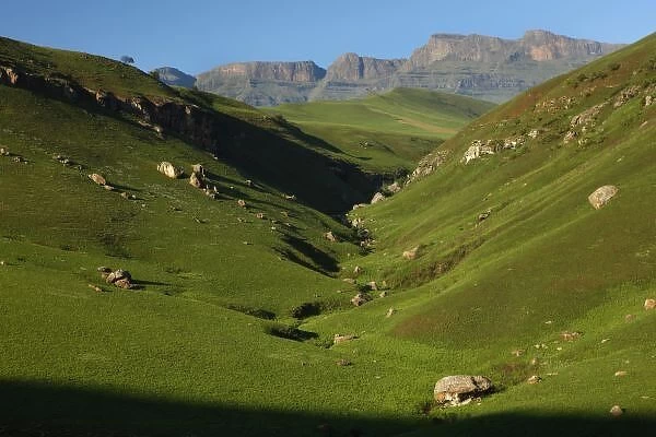 Longwall, Giants Castle, Drakensberg Mountains, Central Berg, South Africa