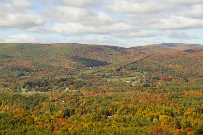 Framed Print : Looking out over the autumn landscape from Route 2 in Western Massachusetts, USA Framed Print : Looking out over the autumn landscape from Route 2 in Western Massachusetts, USA