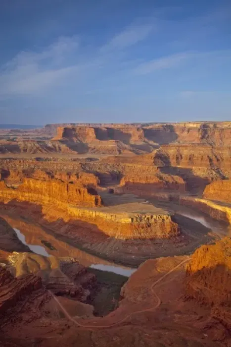 Framed Print : Looking down onto the Colorado River and Canyonlands National Park from Dead Horse