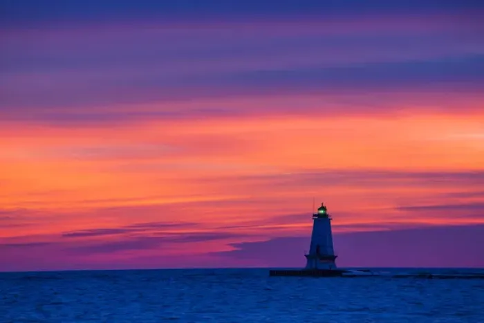 Framed Print : Ludington North Pierhead Lighthouse at sunset on Lake Michigan, Mason County, Ludington Framed Print : Ludington North Pierhead Lighthouse at sunset on Lake Michigan, Mason County, Ludington