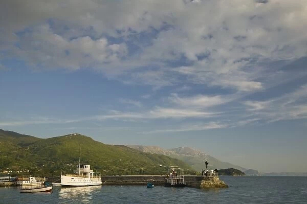 MACEDONIA, Ohrid. Lake Ohrid Harbor  /  Late Afternoon