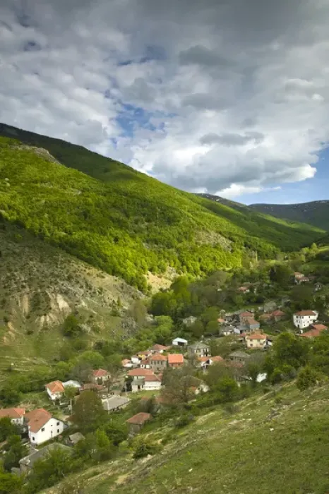 Framed Print : MACEDONIA, Pelister National Park, Maloviste Village. Old Vlach mountain village-houses