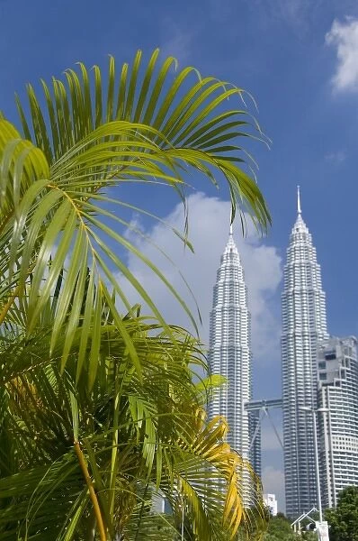 Malaysia, State of Selangor, capital city of Kuala Lumpur. Famous Petronas Twin Towers