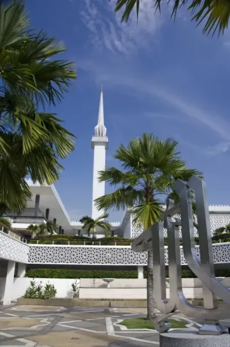 Framed Print : Malaysia, State of Selangor, Kuala Lumpur. National Mosque of Malaysia. White minaret Framed Print : Malaysia, State of Selangor, Kuala Lumpur. National Mosque of Malaysia. White minaret