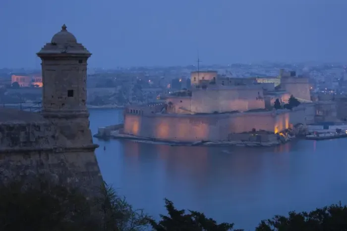Framed Print : Malta, Valletta, Senglea, L-Isla, elevated view of Senglea Point, dawn Framed Print : Malta, Valletta, Senglea, L-Isla, elevated view of Senglea Point, dawn